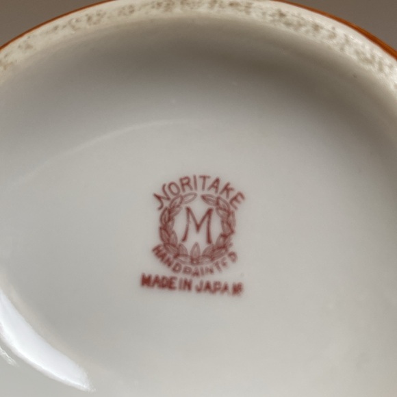 Noritake handpainted made in Japan vase. Moriage details. - Picture 8 of 8